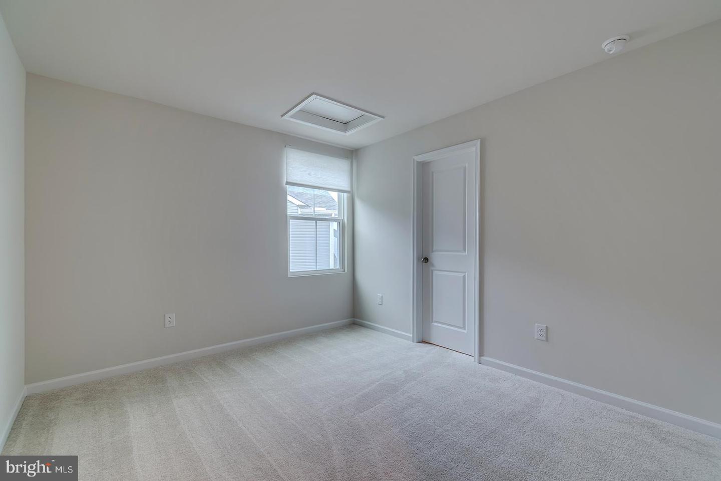 30045 Moorings Reach Property Photo 30
