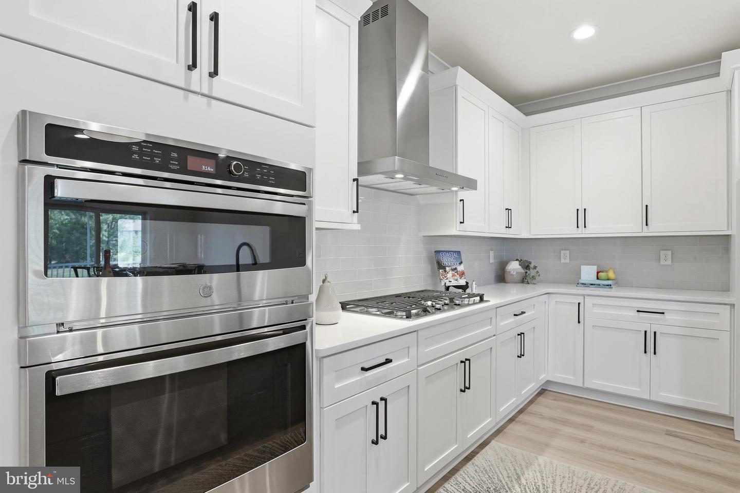 35721 Privy Ln Property Photo 5