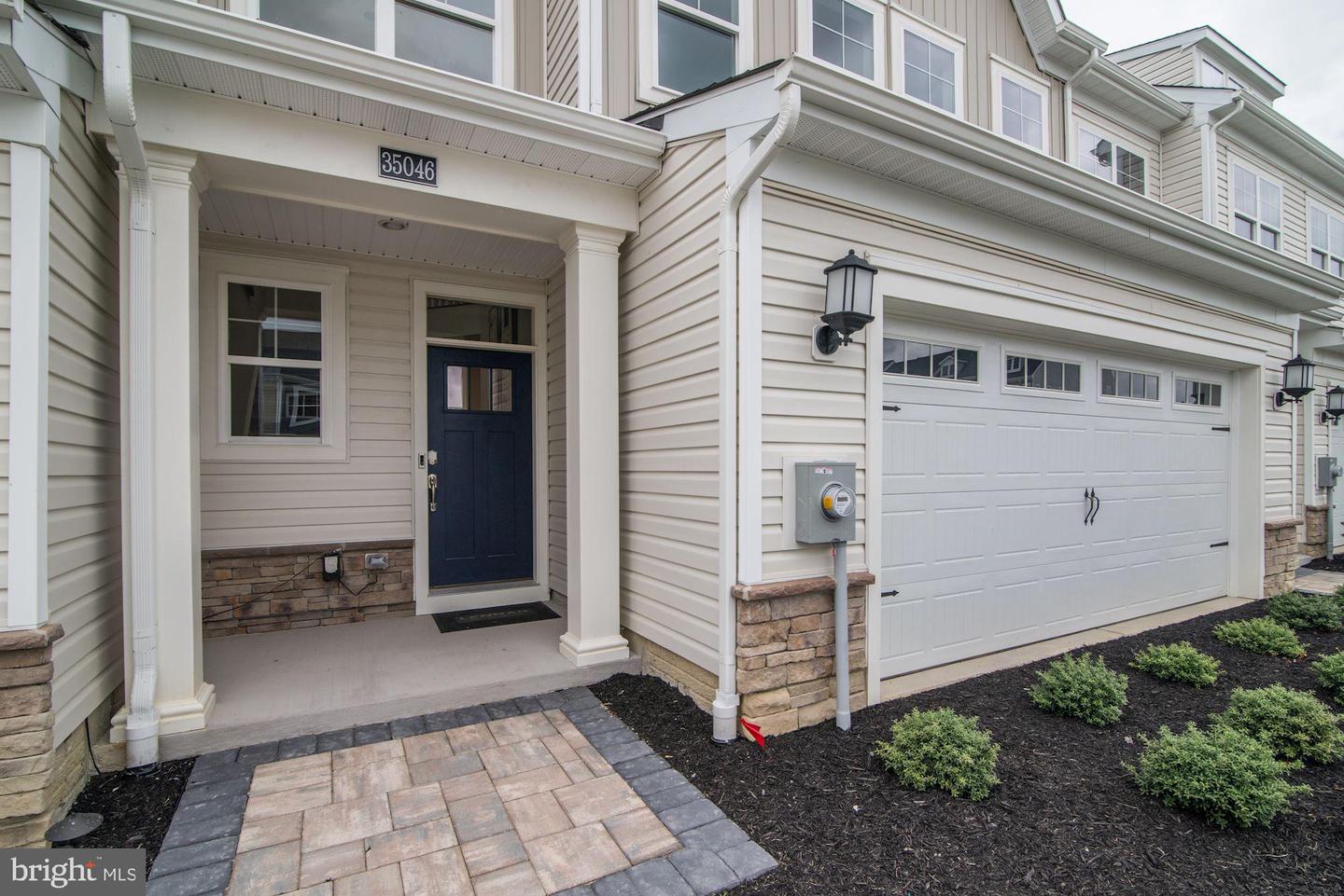 35046 Wright Way Property Photo 2