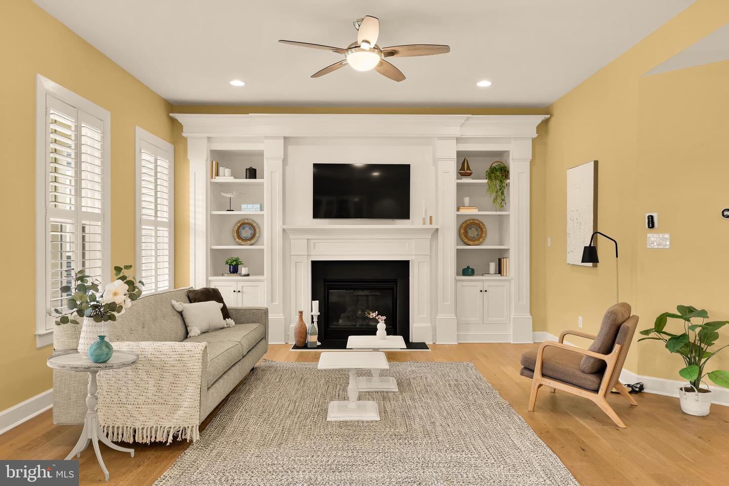 33415 Bridgehampton Ln Property Photo 12