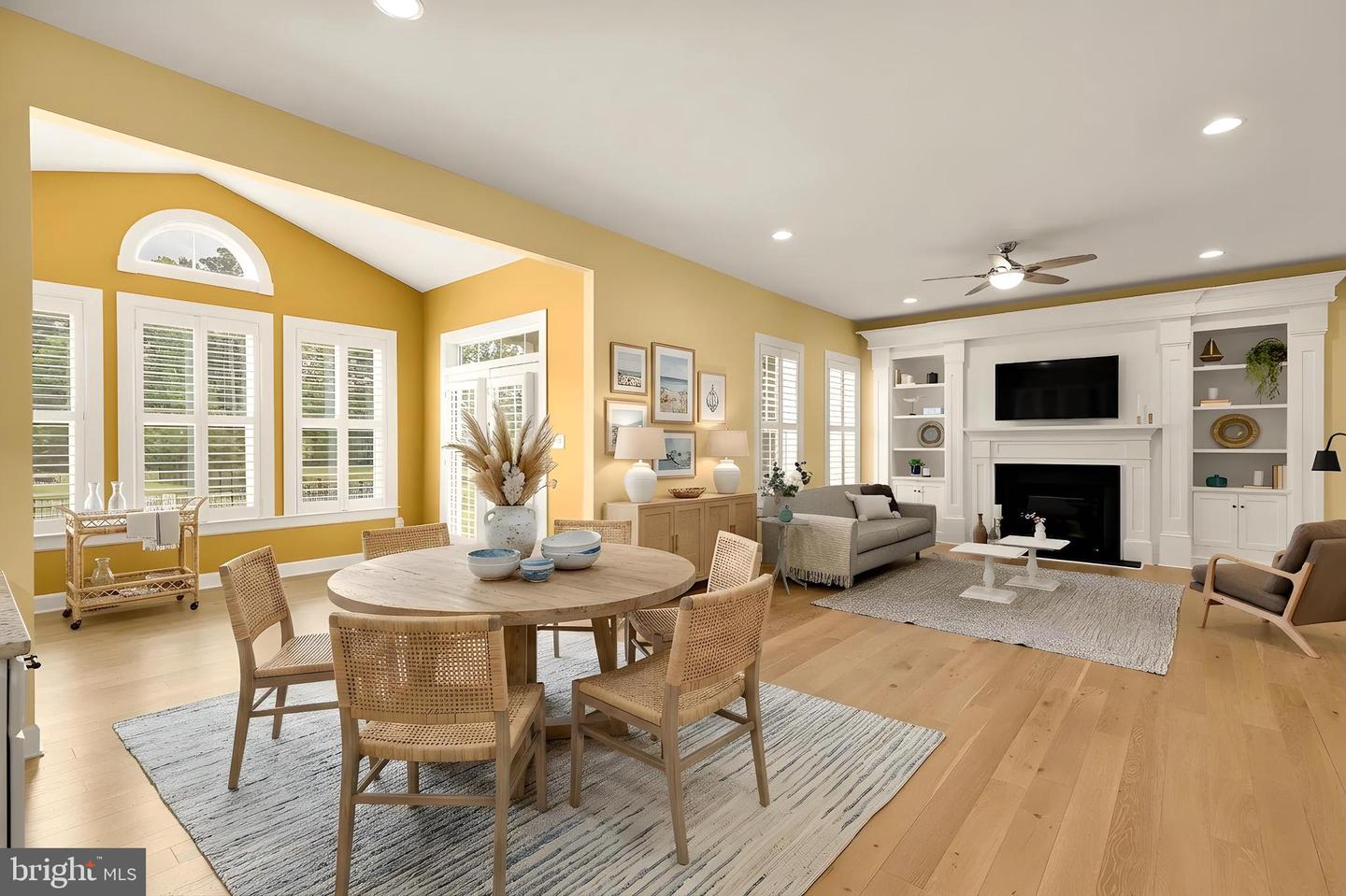 33415 Bridgehampton Ln Property Photo 14
