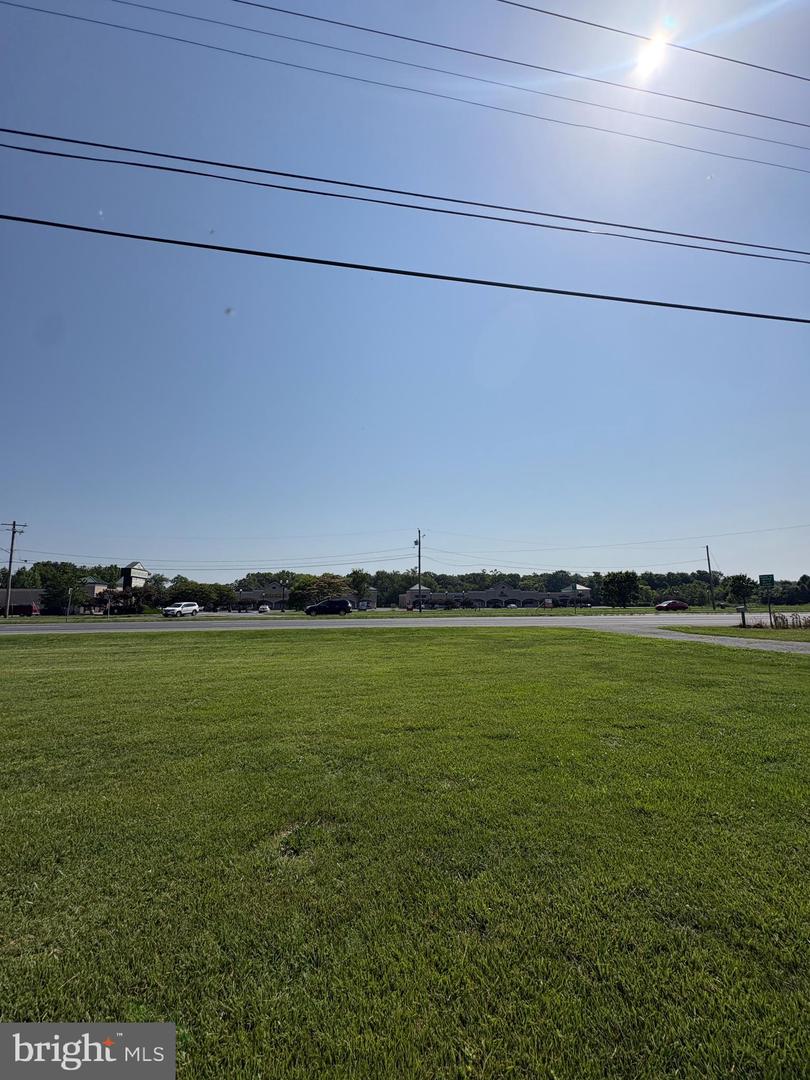 32194 Dupont Blvd Property Photo 6