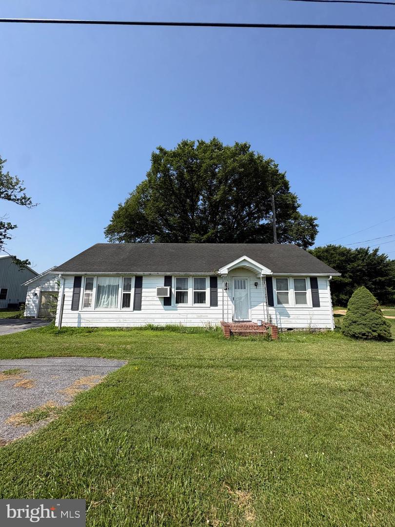 32194 Dupont Blvd Property Photo 7