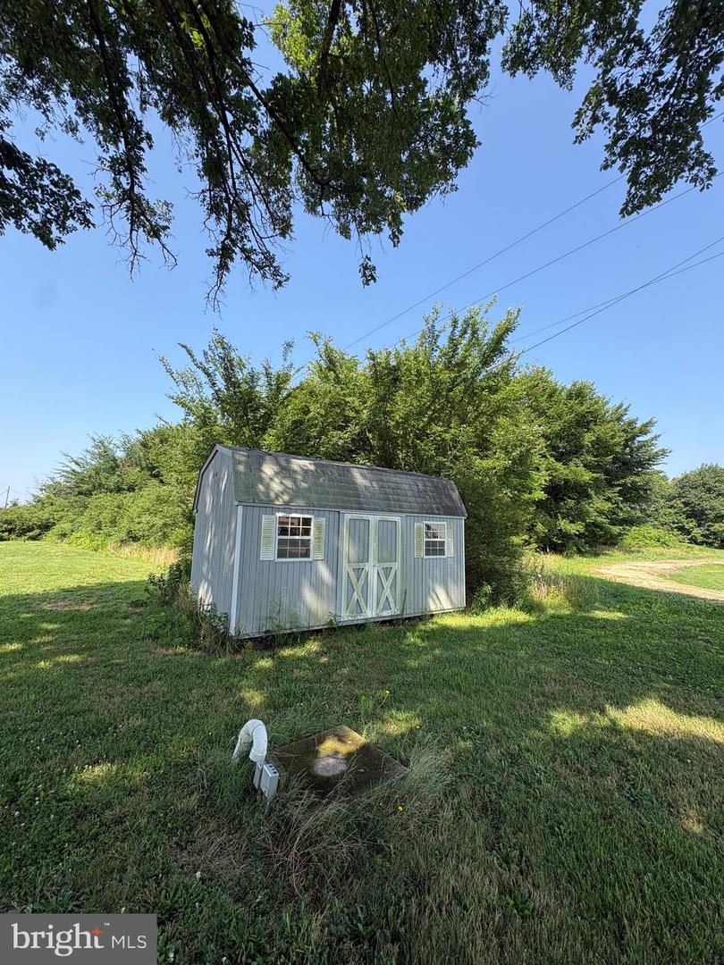 32194 Dupont Blvd Property Photo 12