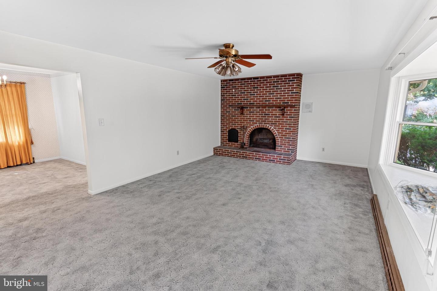 24242 Beaver Dam Dr Property Photo 6
