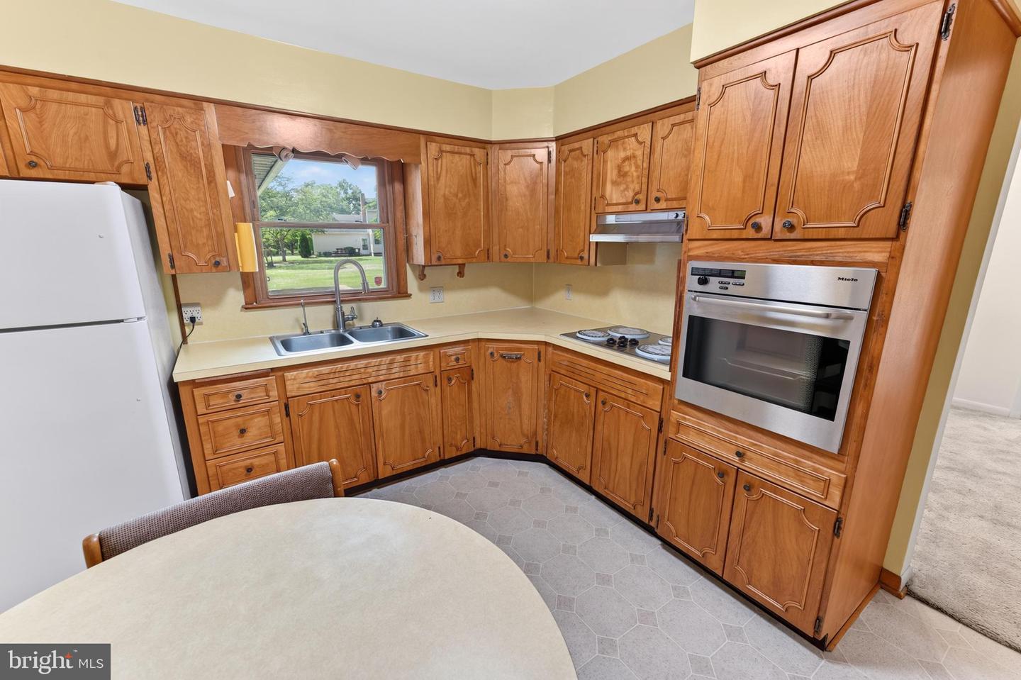 24242 Beaver Dam Dr Property Photo 10