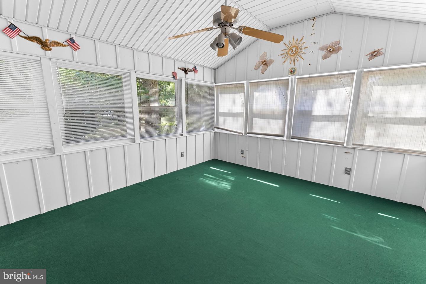 24242 Beaver Dam Dr Property Photo 17