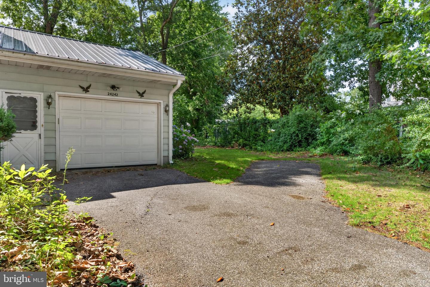 24242 Beaver Dam Dr Property Photo 49