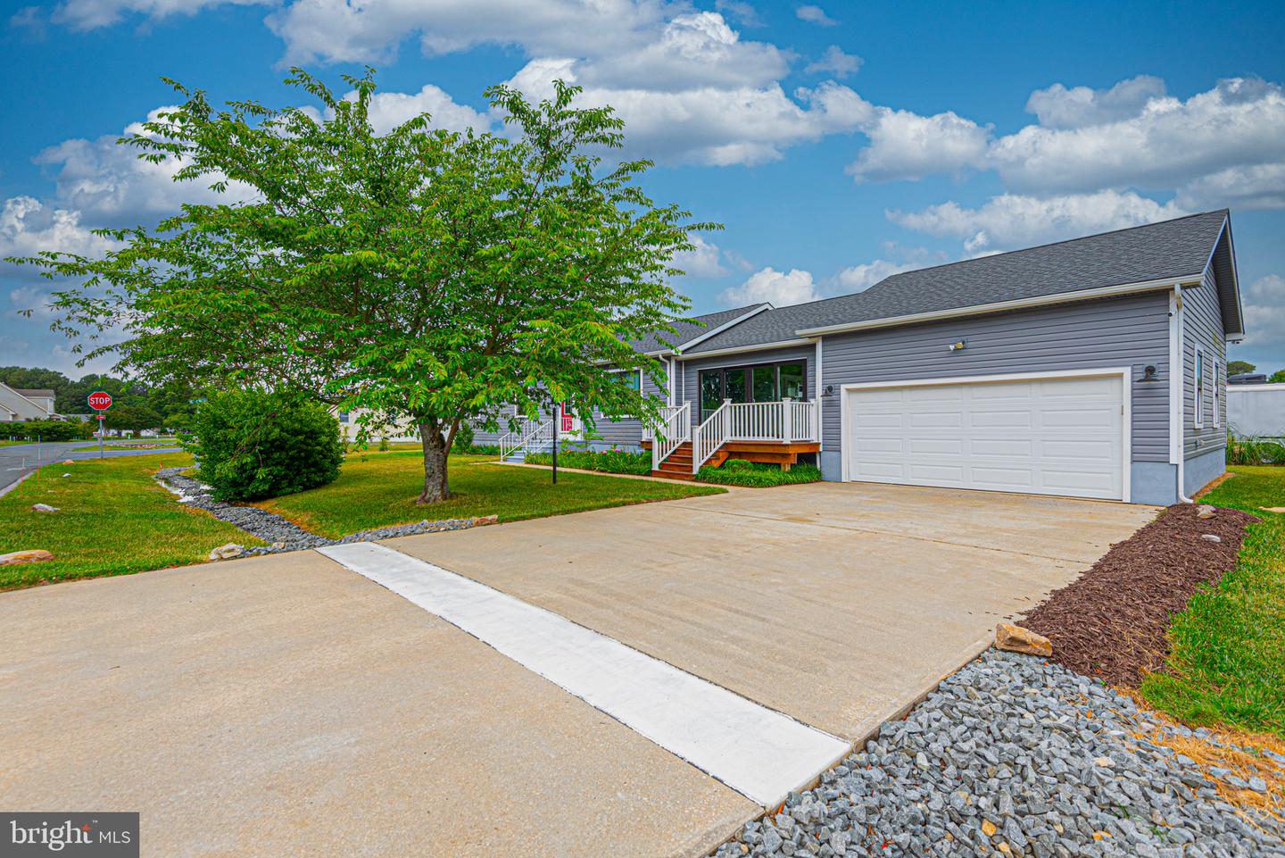 37606 River Run Property Photo 6