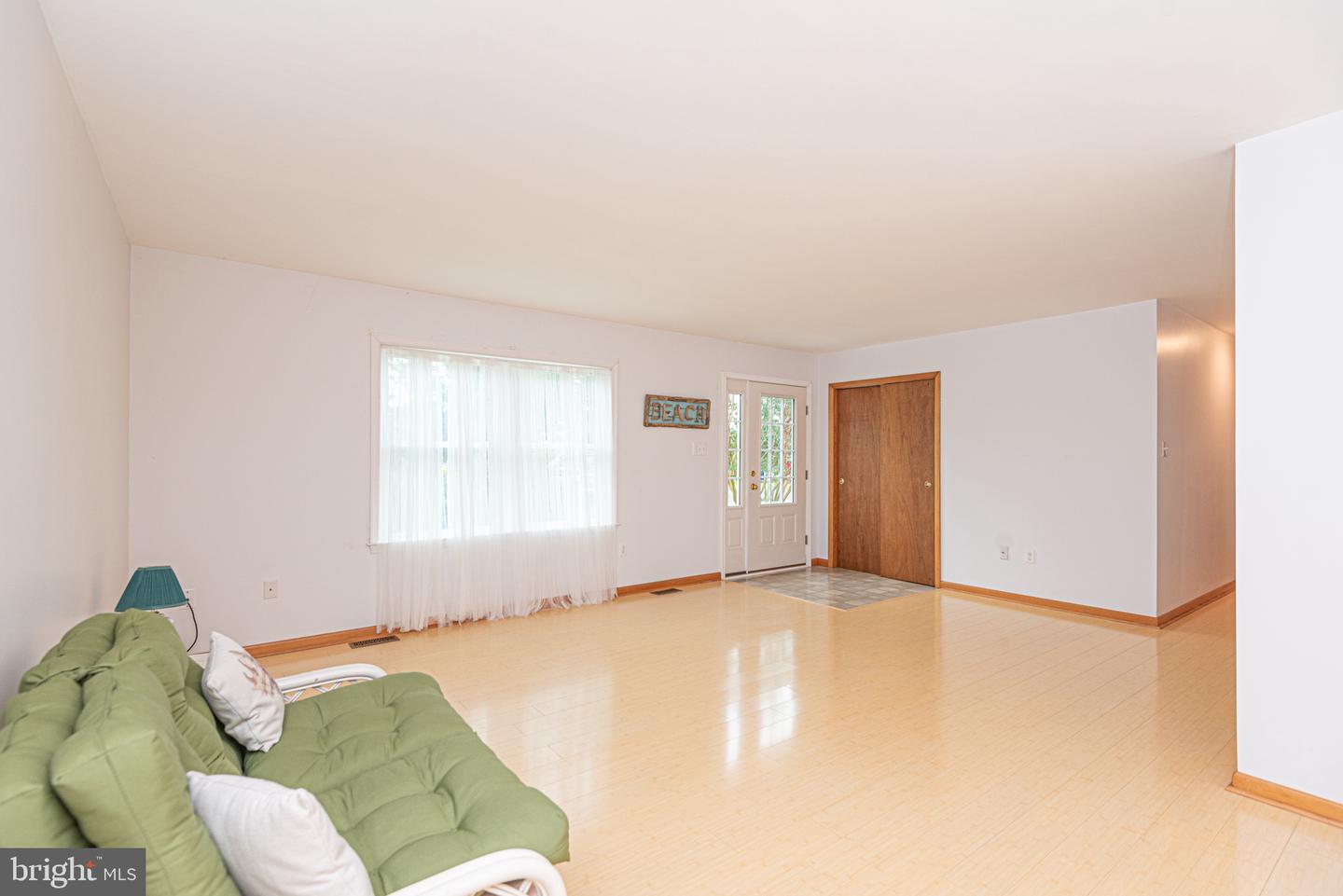 37606 River Run Property Photo 9