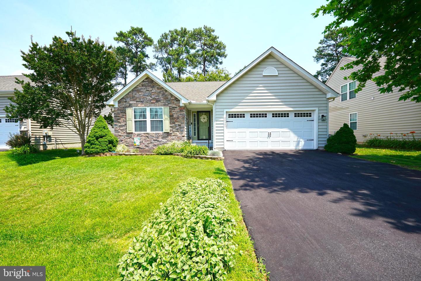 26381 TIMBERCREEK LN Property Photo 1