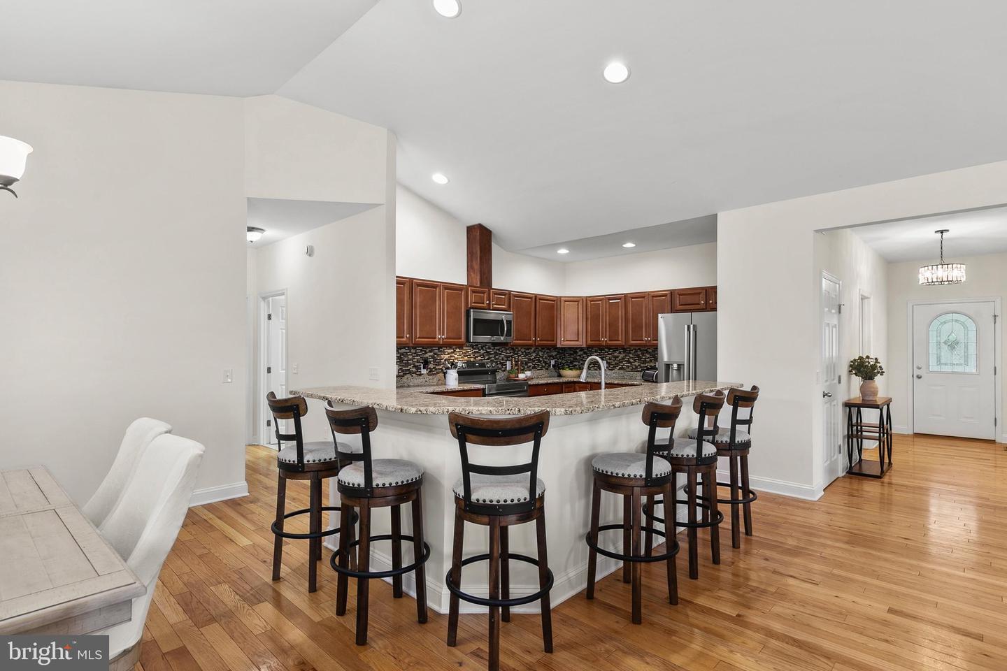 29122 Finch Ln Property Photo 5