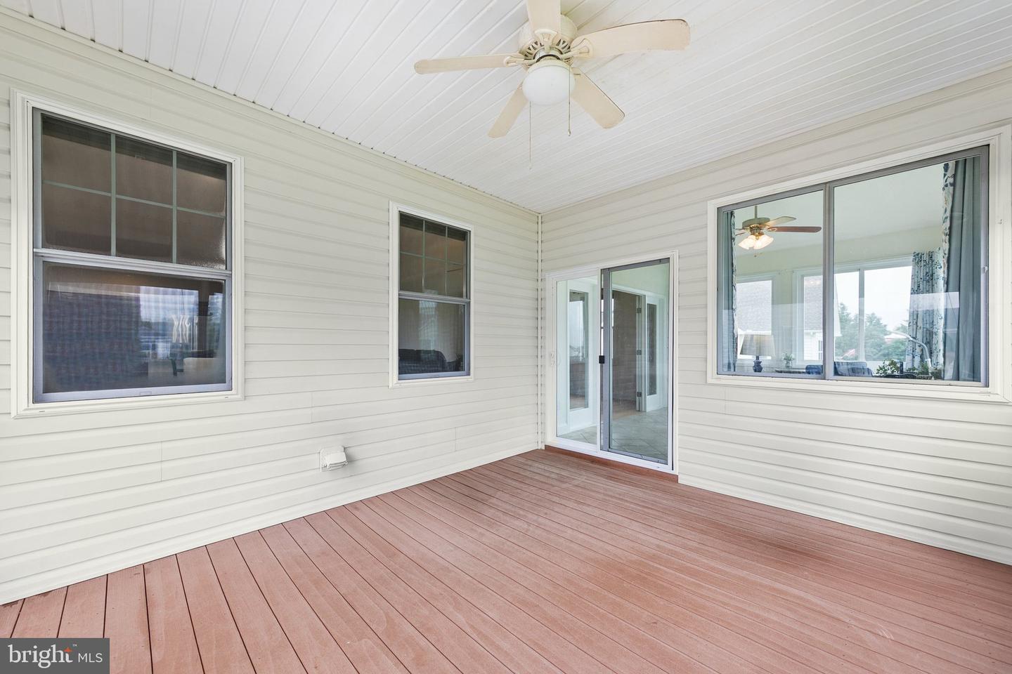 29122 Finch Ln Property Photo 18