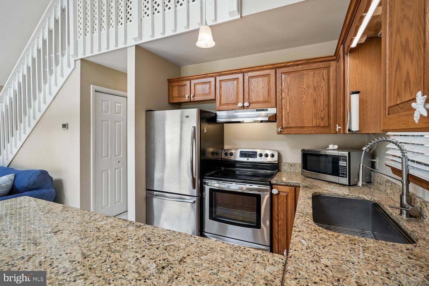 23022 Linden Way Property Photo 16