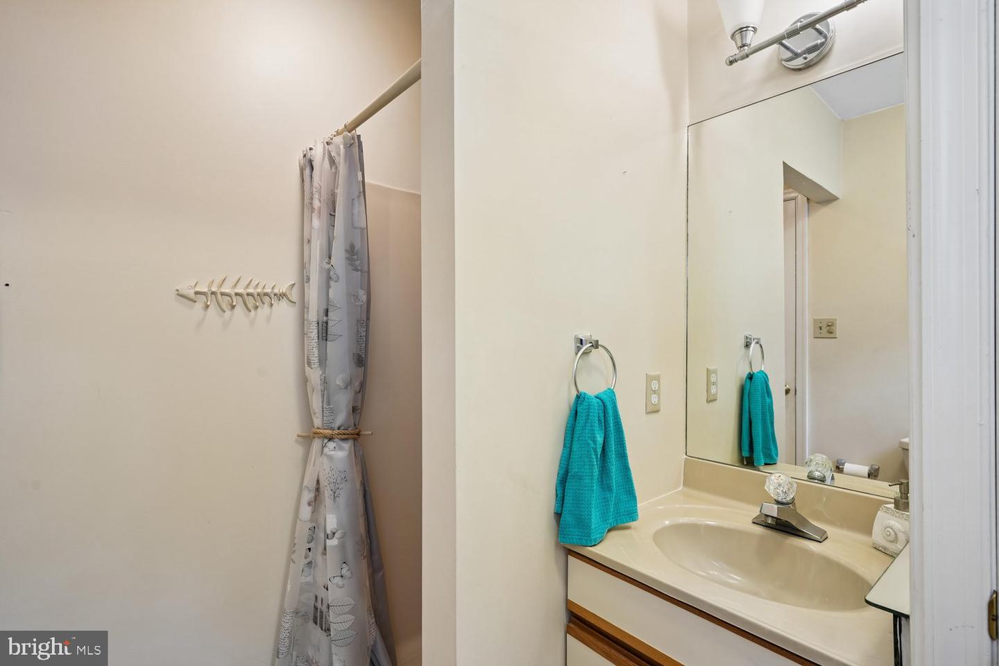 23022 Linden Way Property Photo 32