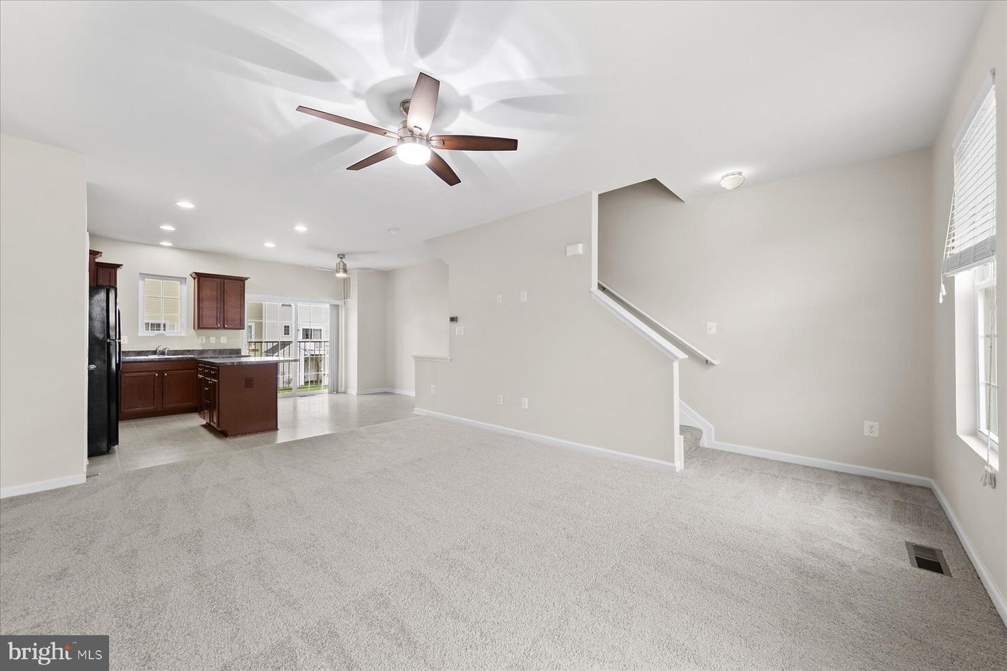 38218 Enfield Dr Property Photo 8