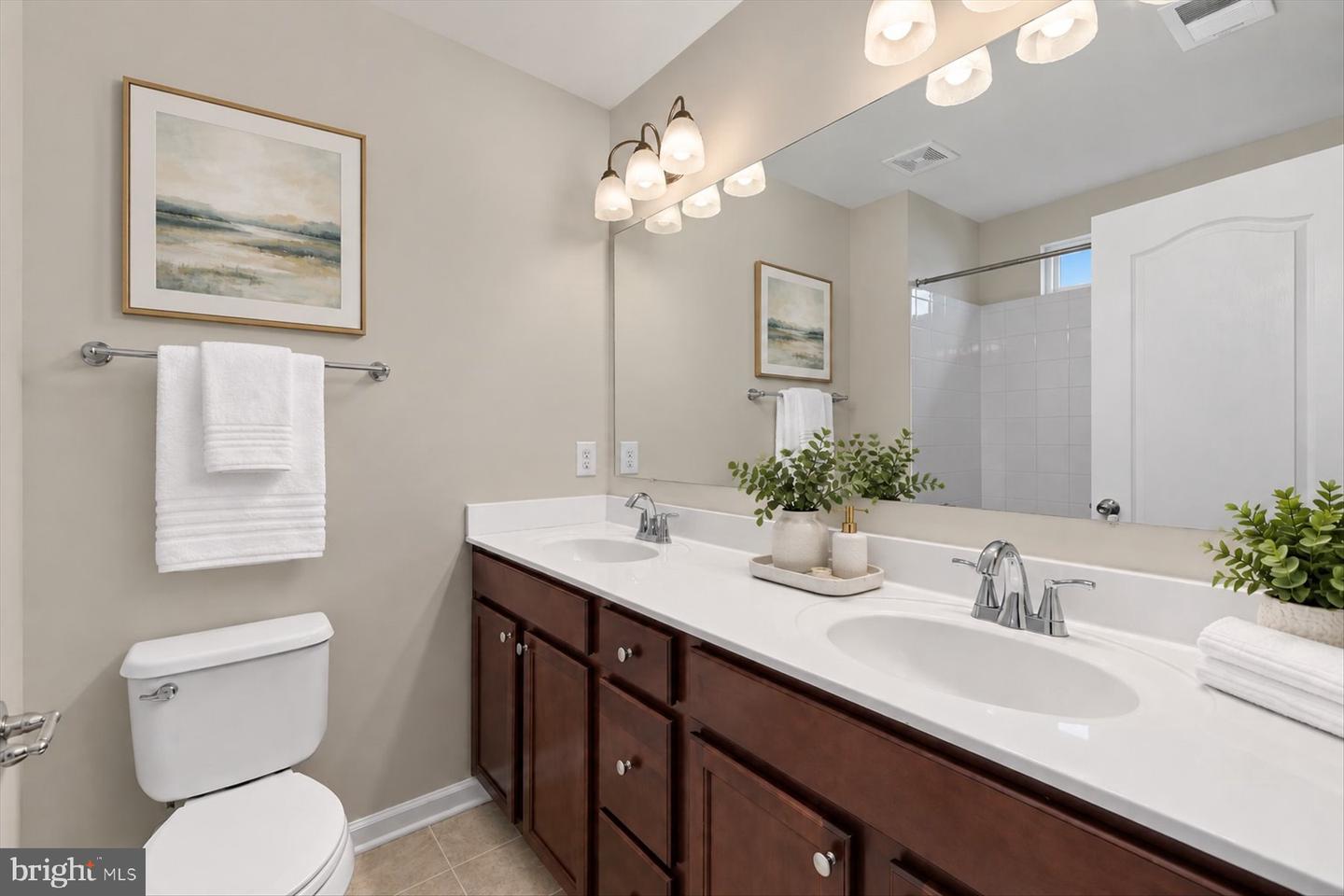 38218 Enfield Dr Property Photo 15