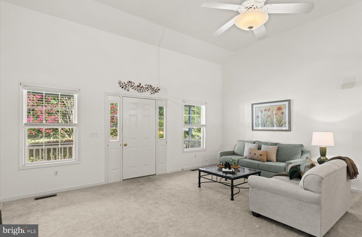 33873 N Heron Dr Property Photo 5
