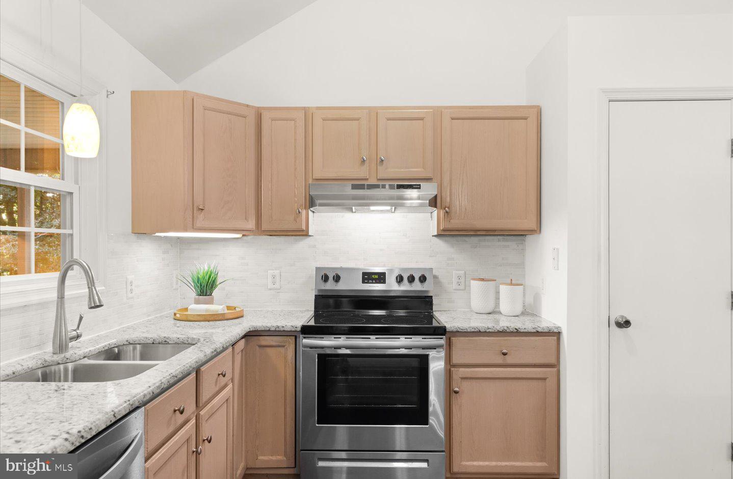 33873 N Heron Dr Property Photo 12