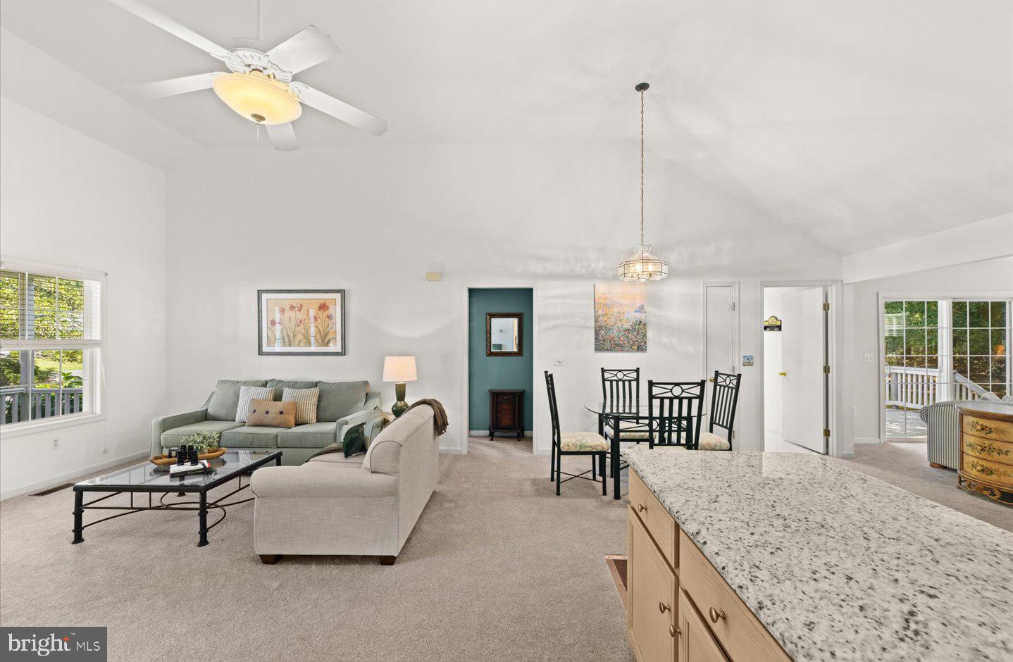 33873 N Heron Dr Property Photo 23