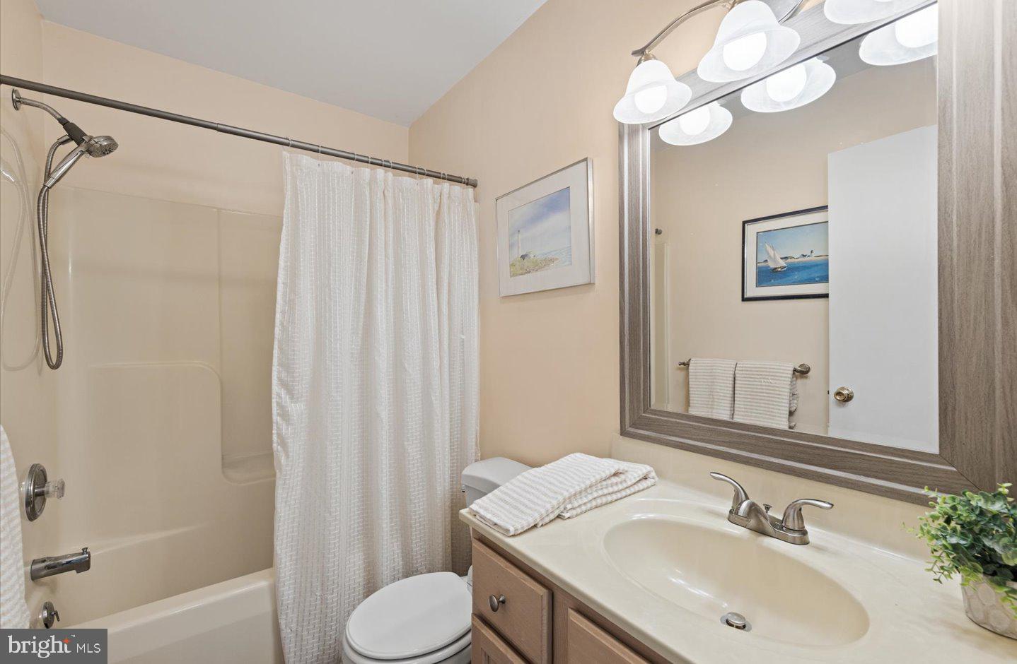 33873 N Heron Dr Property Photo 32