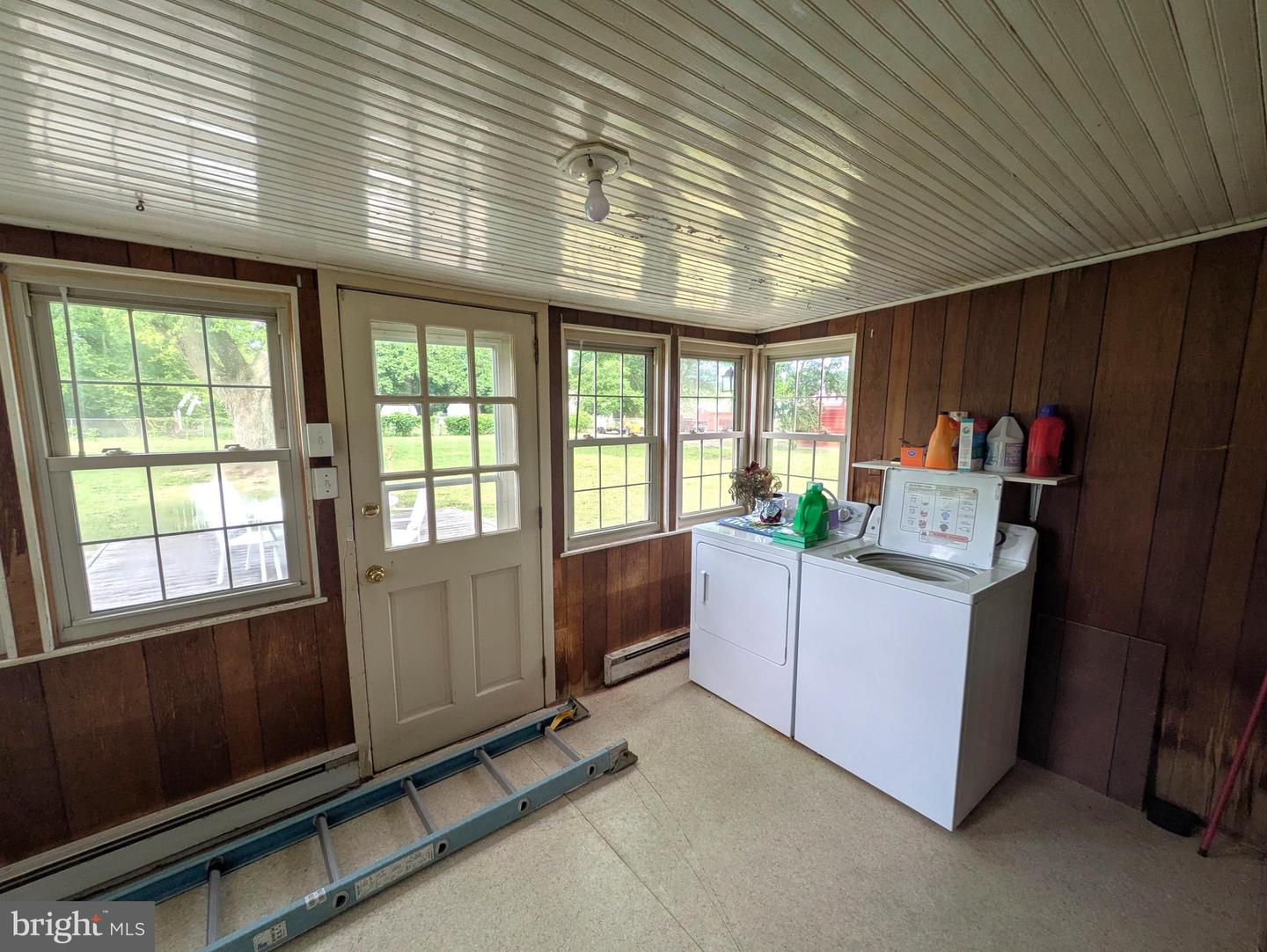 28740 Seaford Rd Property Photo 17