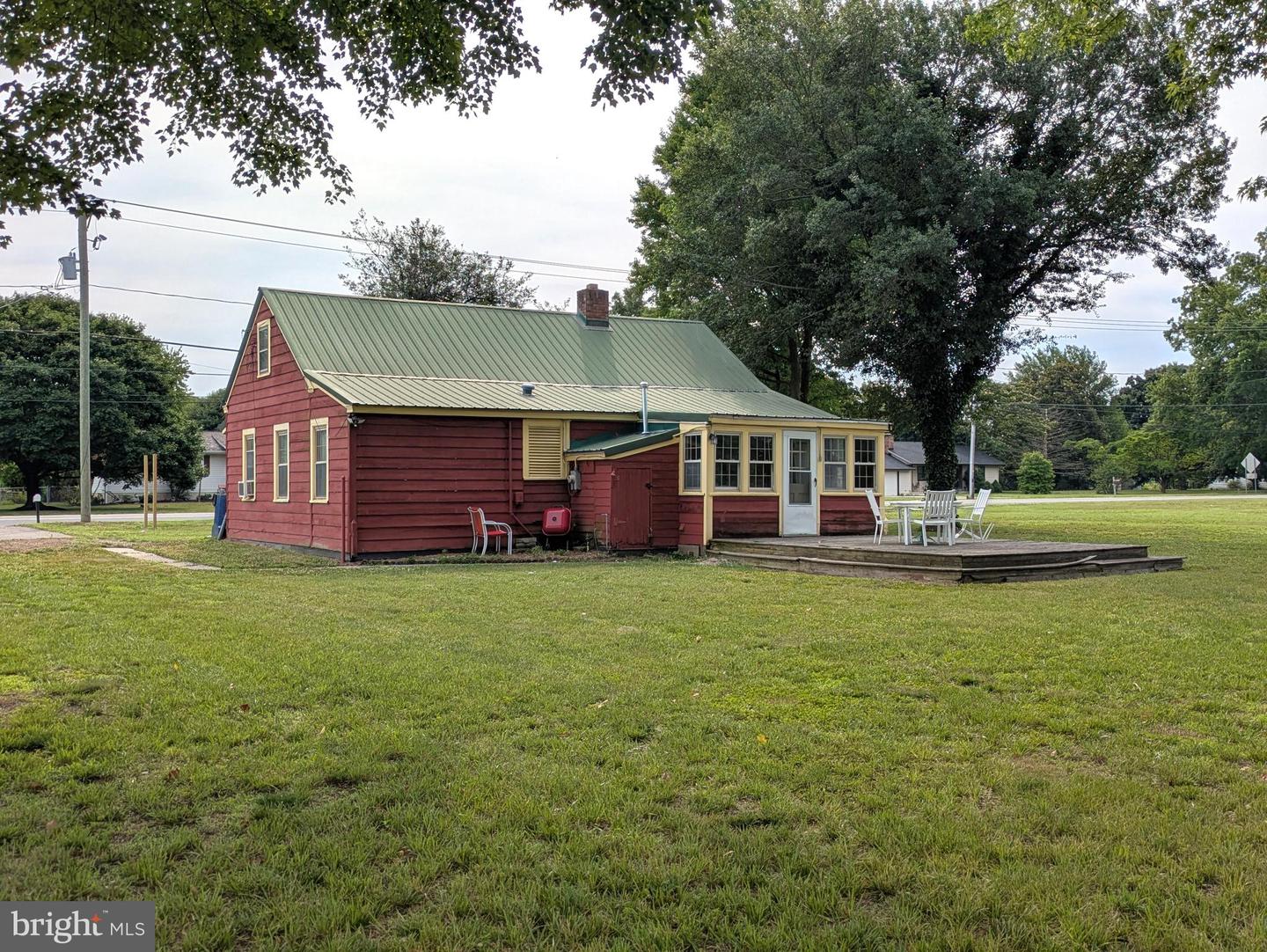 28740 Seaford Rd Property Photo 19