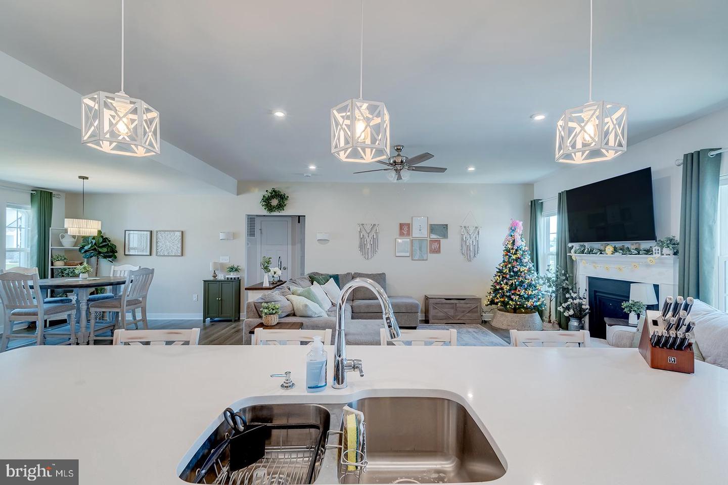28030 Staysail Way Property Photo 15