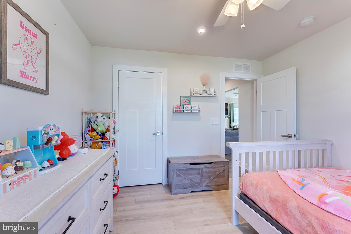 28030 Staysail Way Property Photo 28