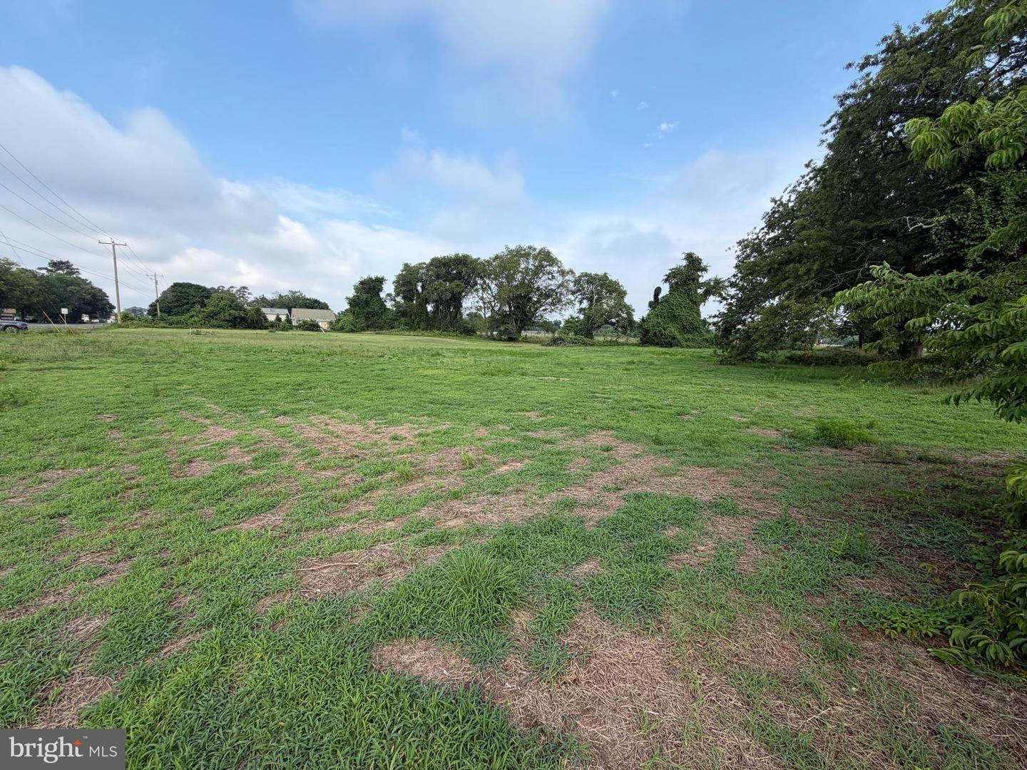 JOHN J WILLIAMS Property Photo 1