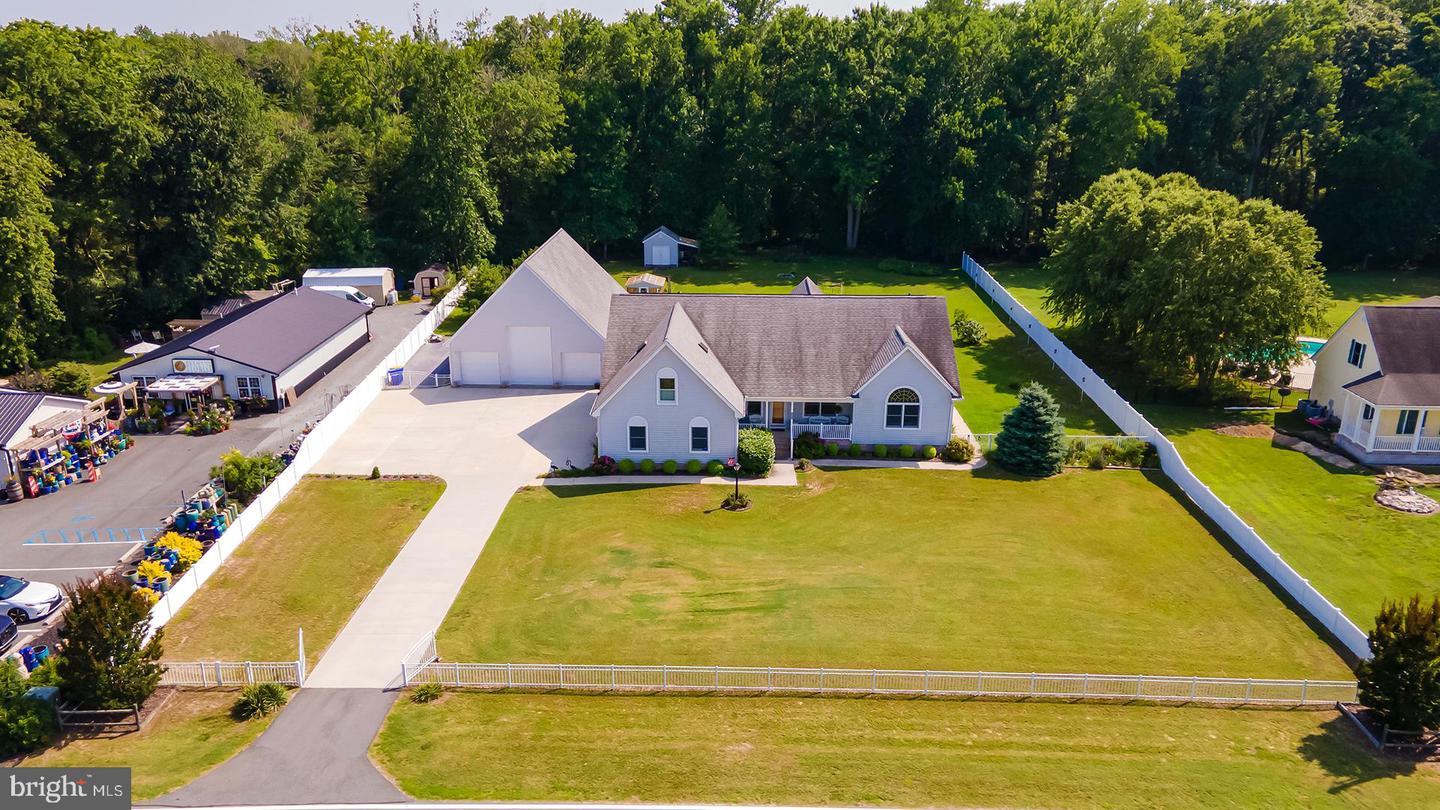 36554 Camp Barnes Rd Property Photo 1