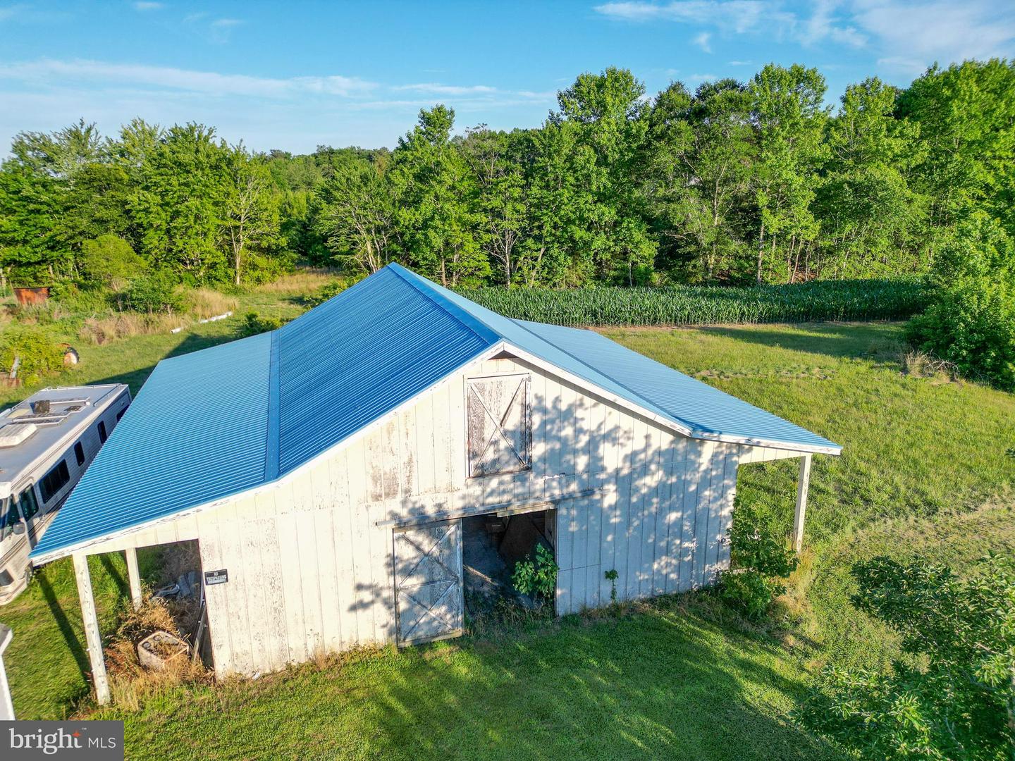 36727 Roxana Rd Property Photo 3