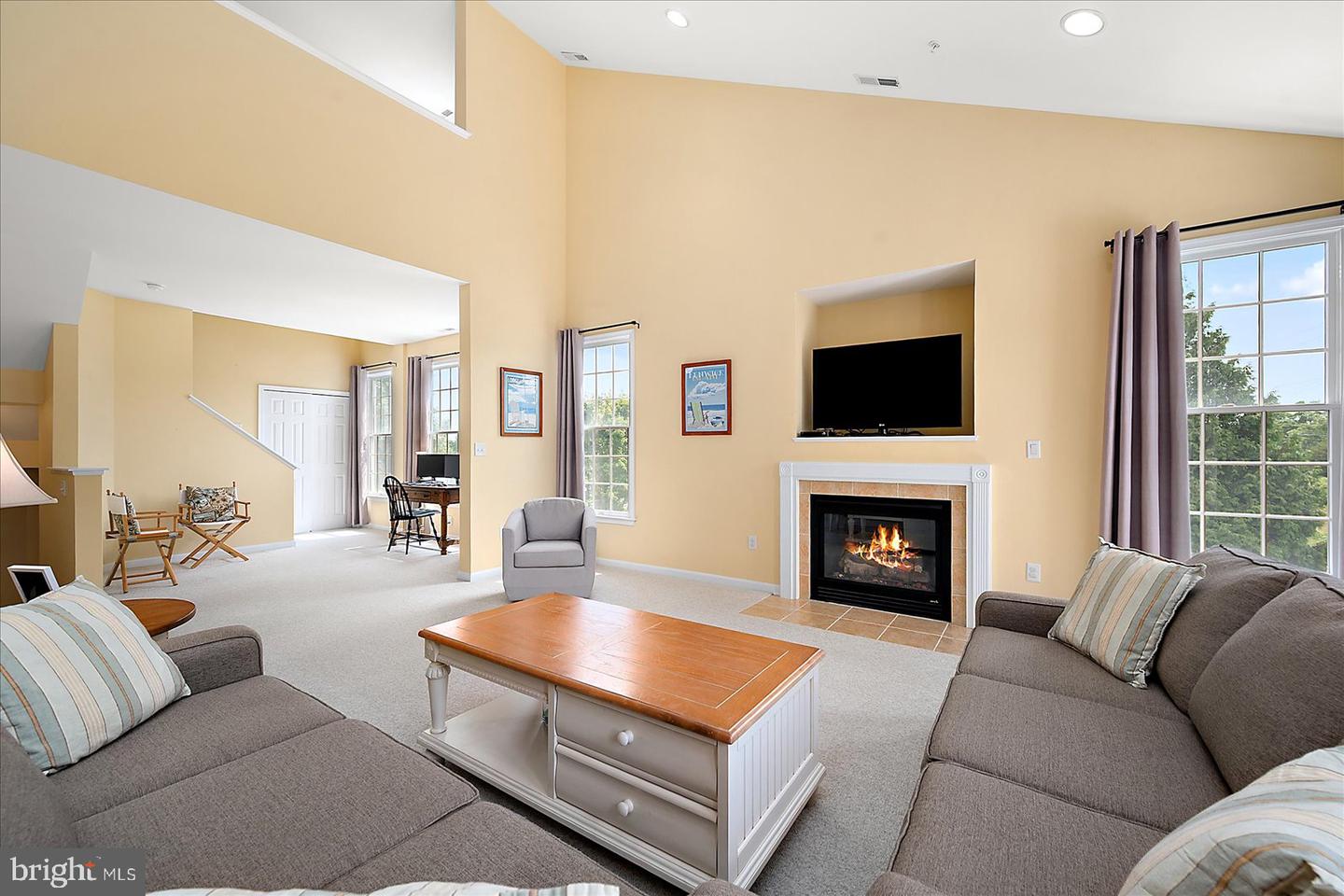 132 October Glory Ave #b Property Photo 12