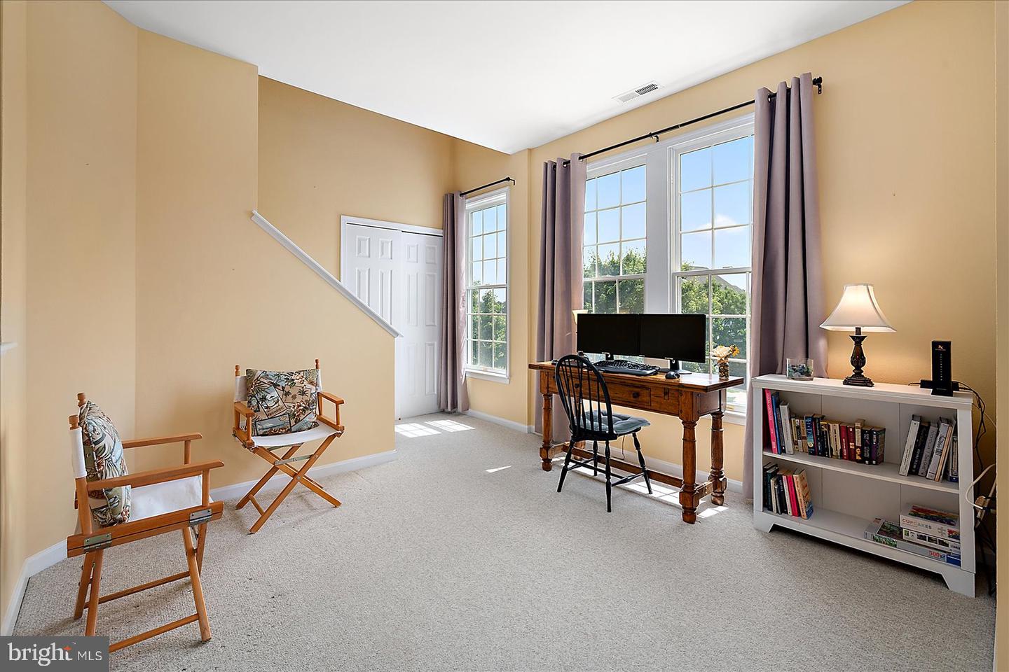 132 October Glory Ave #b Property Photo 22