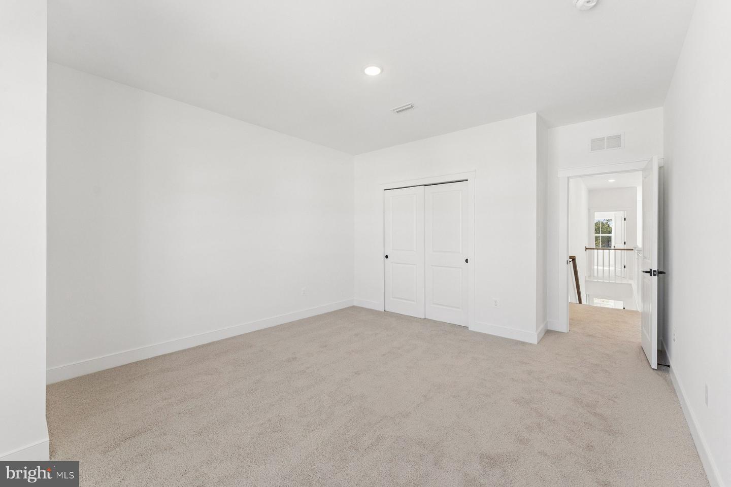 33817 Allen St Property Photo 28