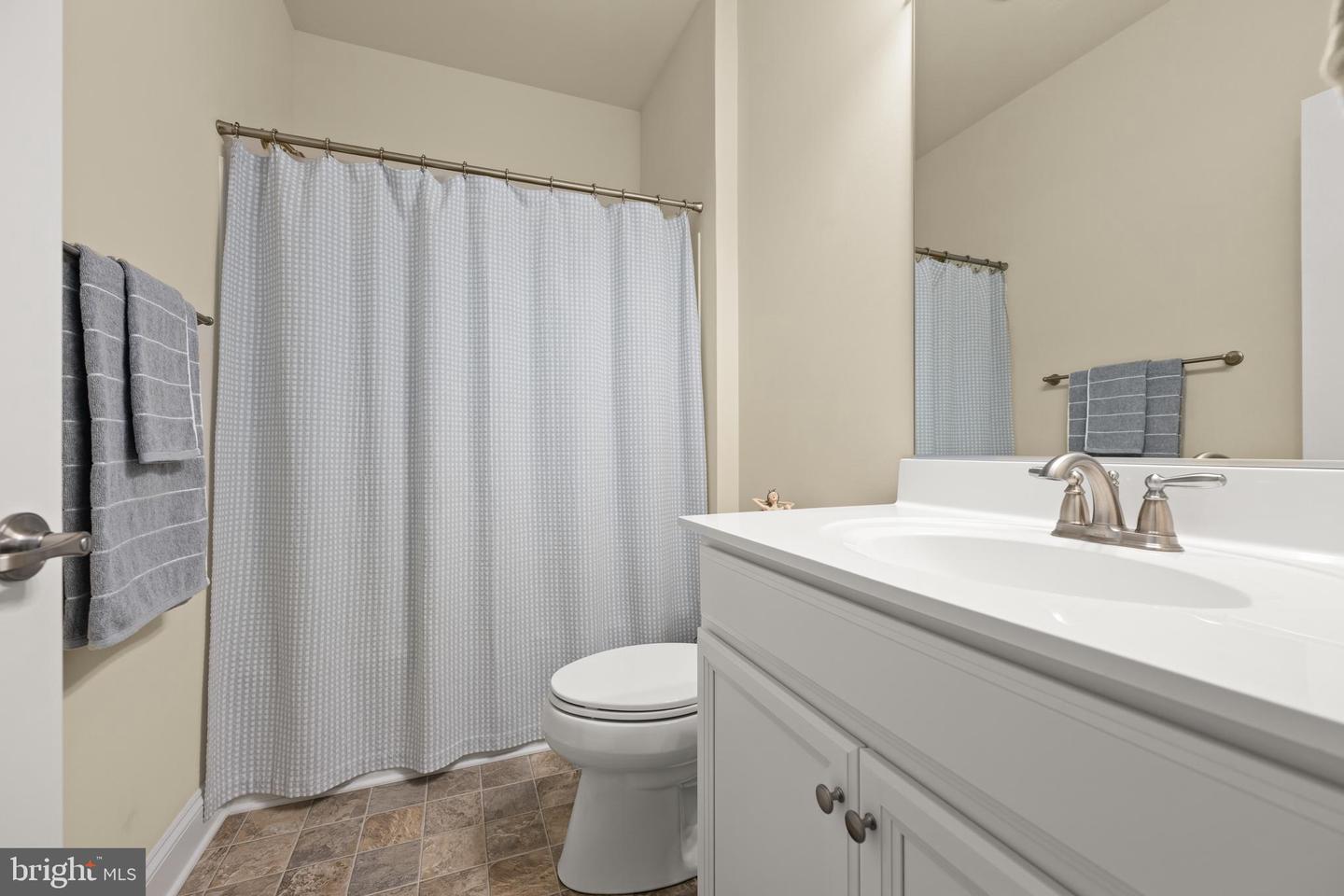 205 Oyster Shell Cv Property Photo 28