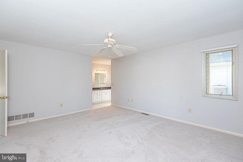 426 Jackie Dr Property Photo 37