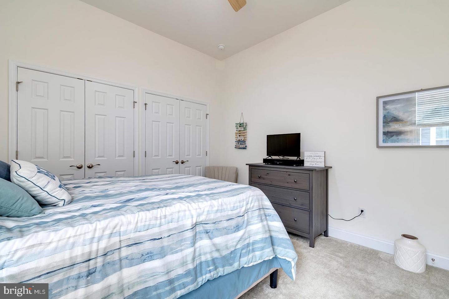 25053 Leland Ave Property Photo 29