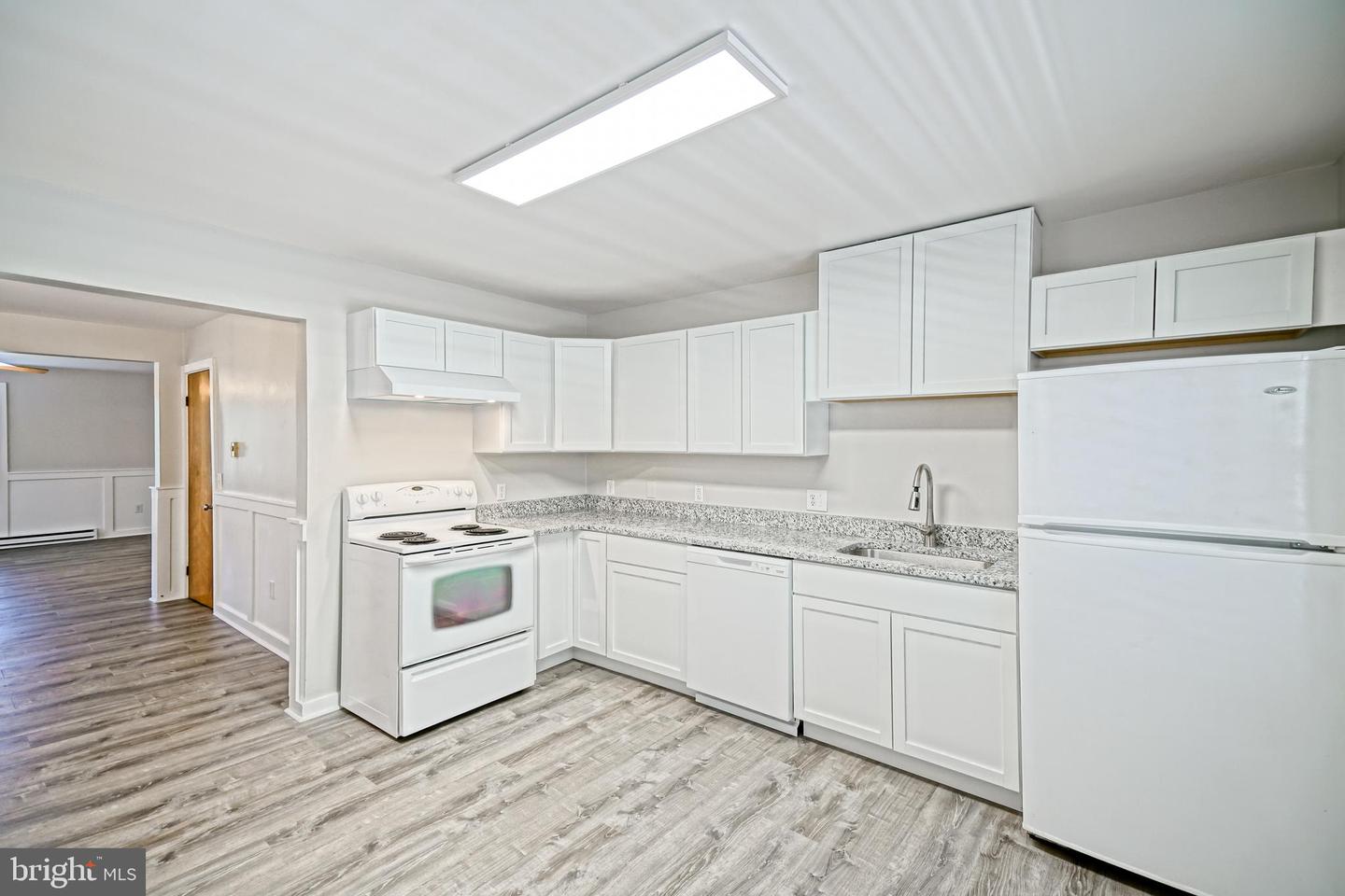 102 Federal St Property Photo 8