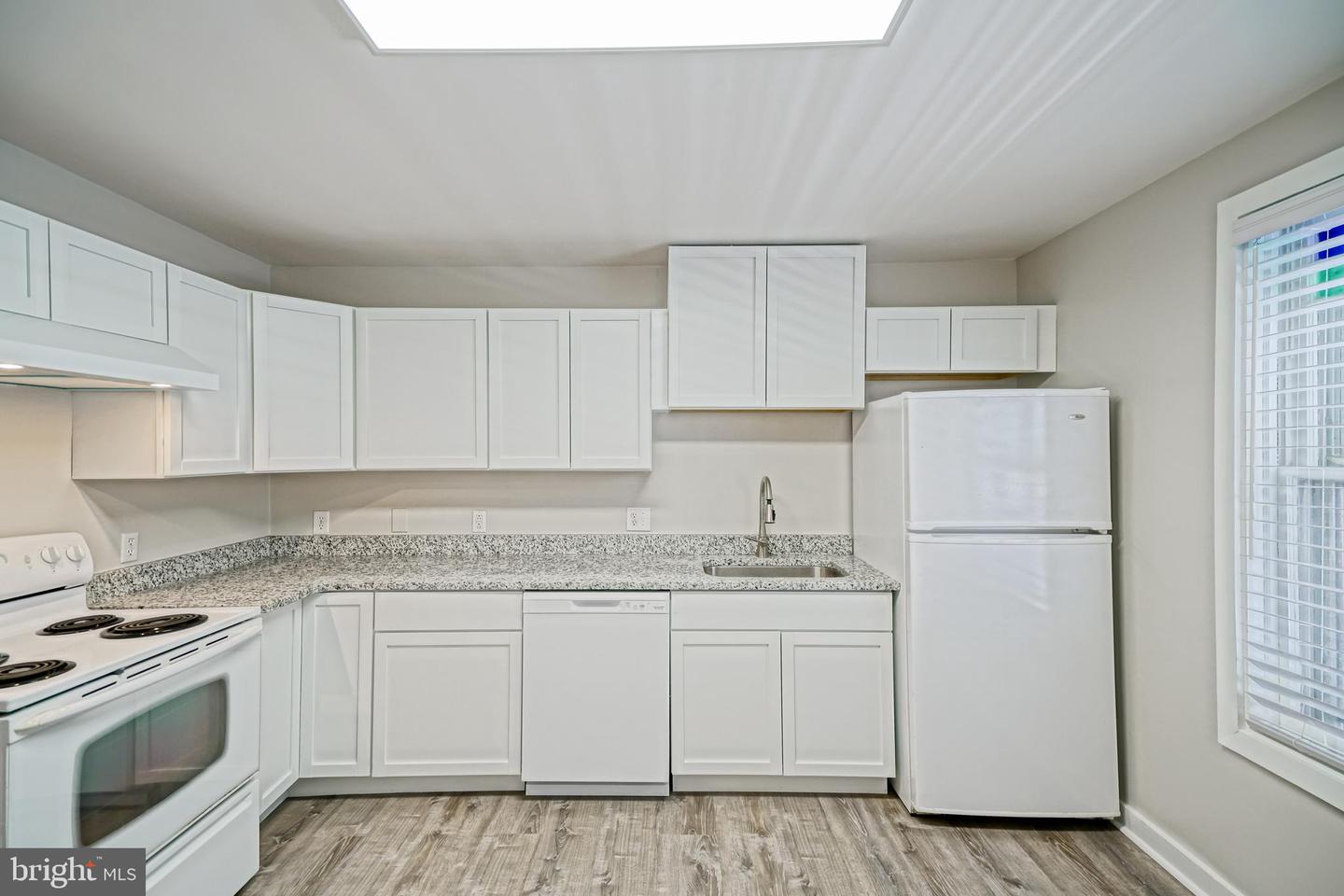 102 Federal St Property Photo 9