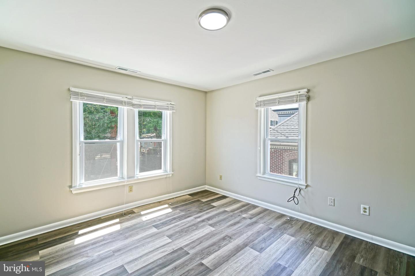 102 Federal St Property Photo 40