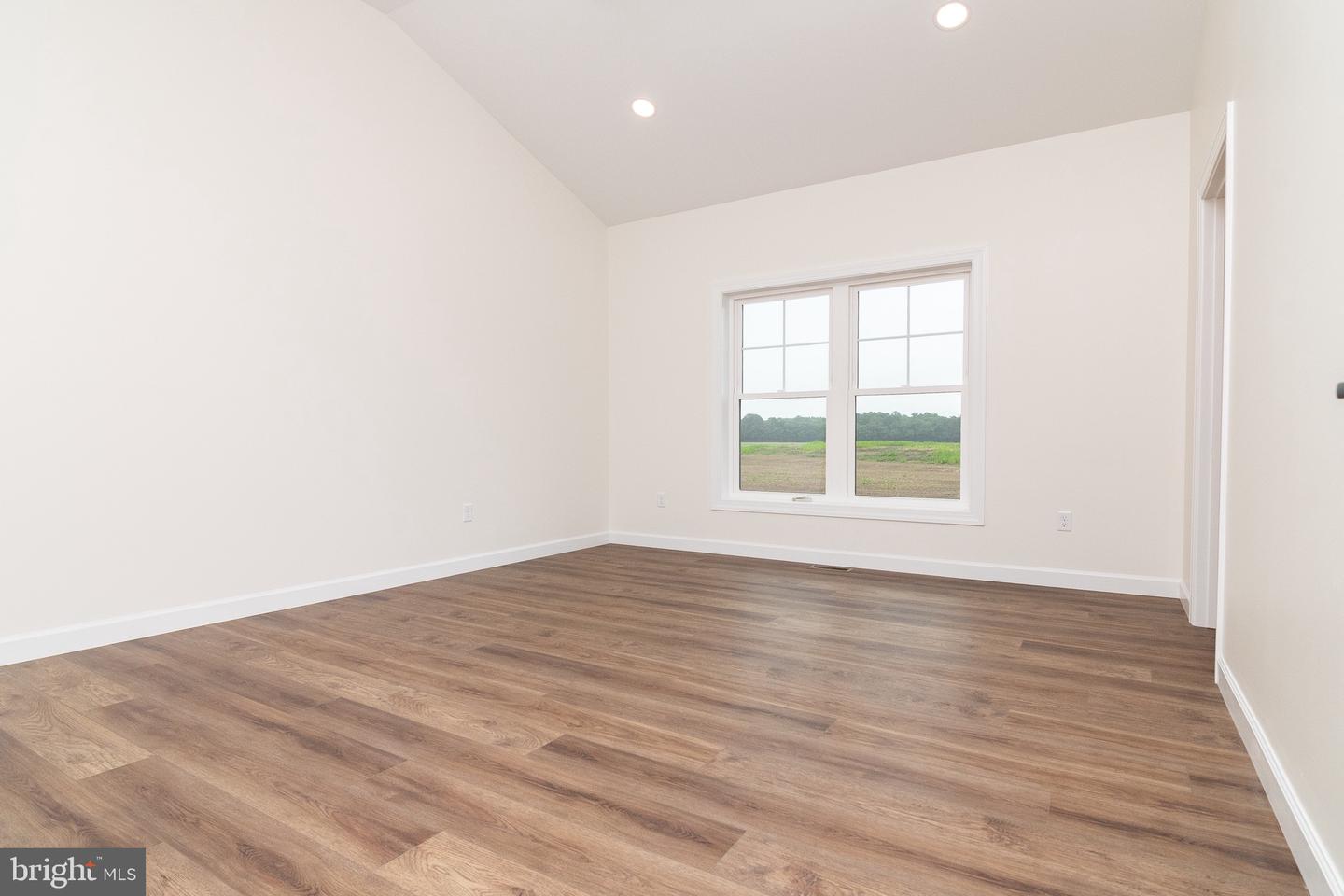 28219 Farm View Ln Property Photo 19