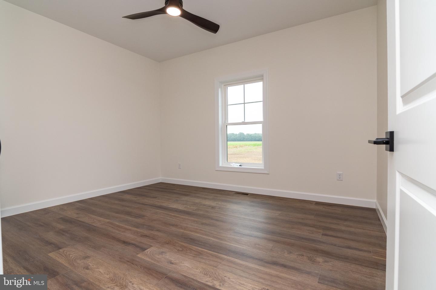 28219 Farm View Ln Property Photo 28