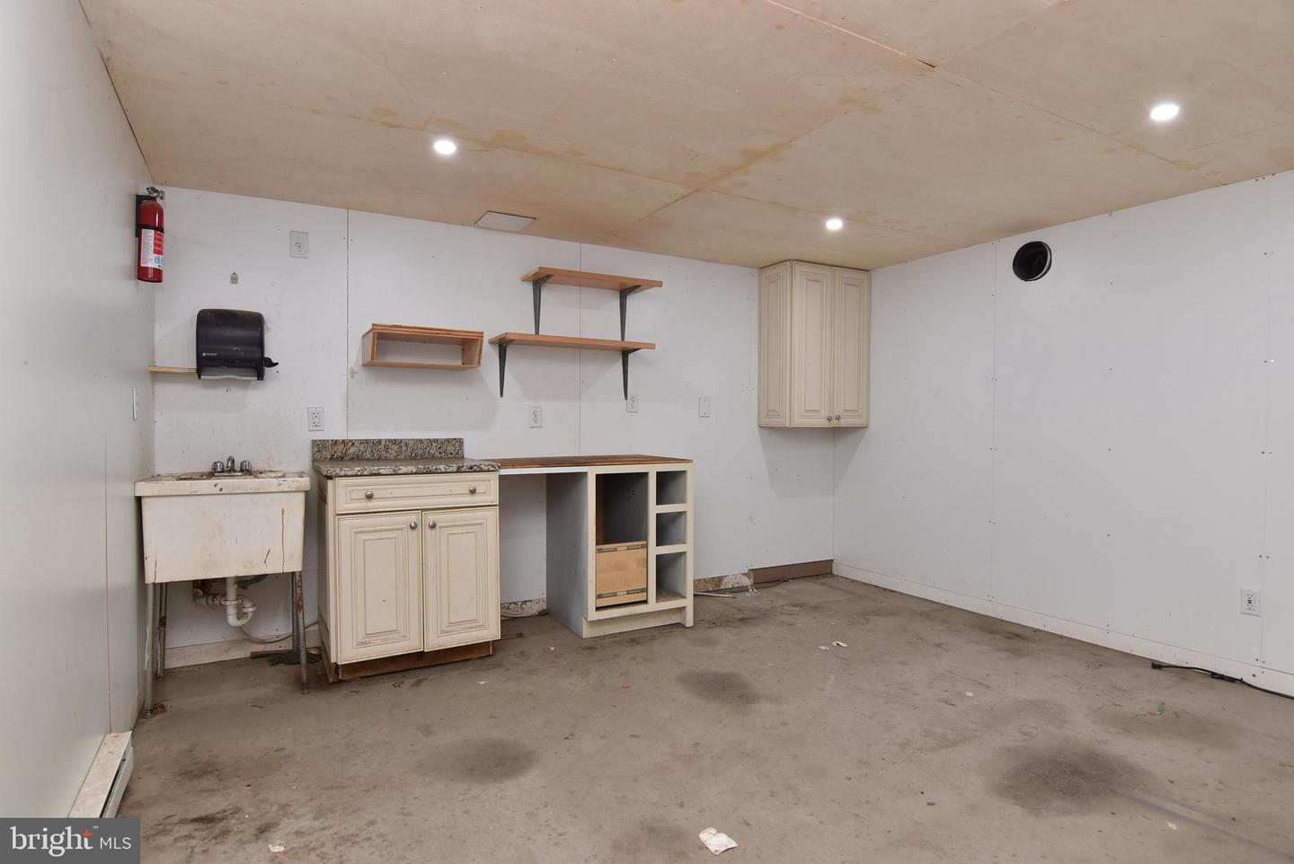 20643 Sussex Hwy Property Photo 9