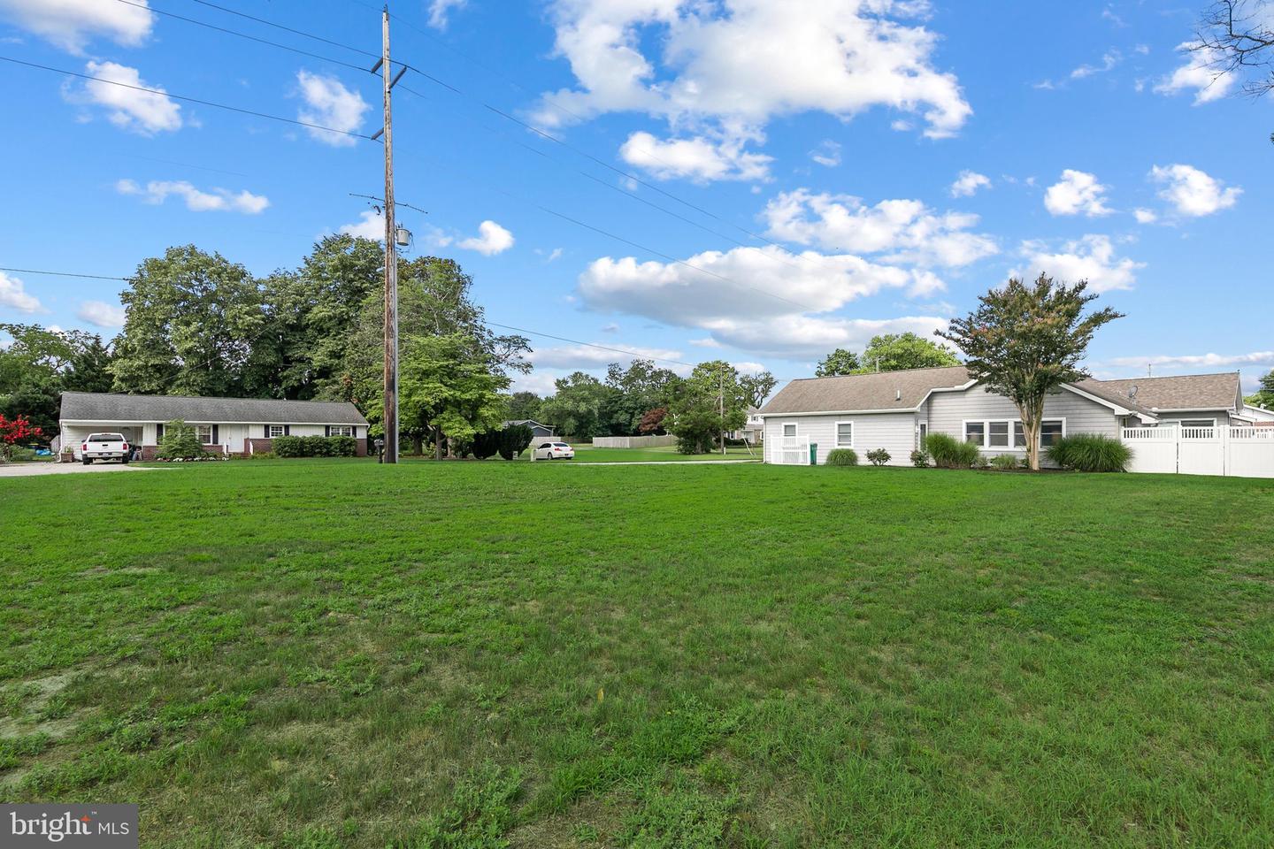213 Dodd St Property Photo 41