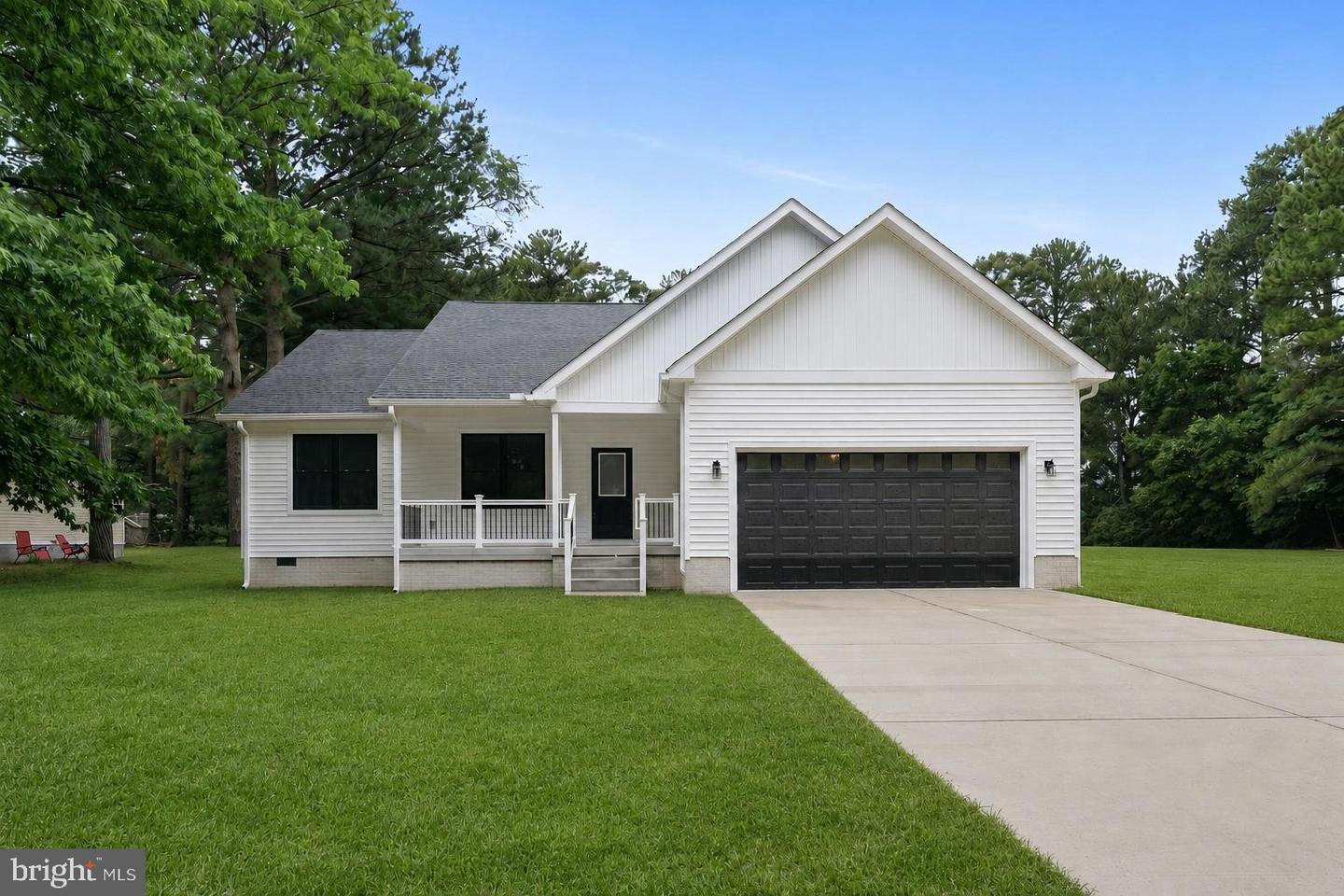 9144 Cubbage Way Property Photo 1