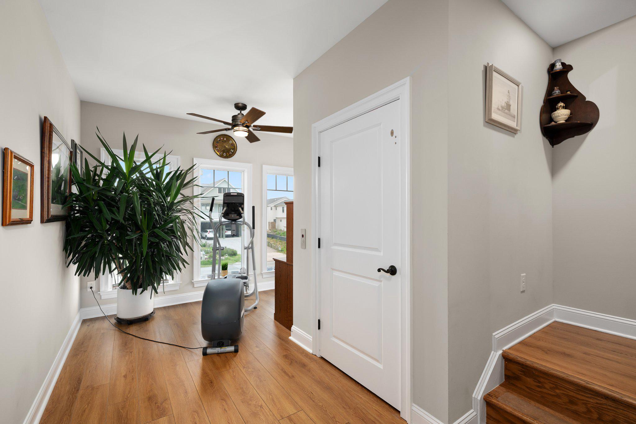 9176 Shore Dr Property Photo 10
