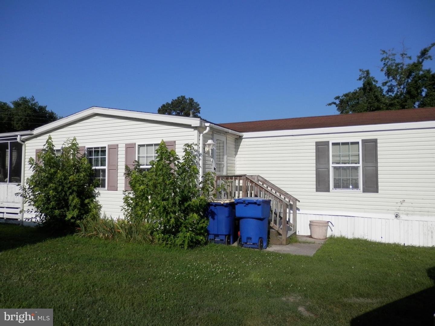 33952 Cornflower Ln Property Photo 1