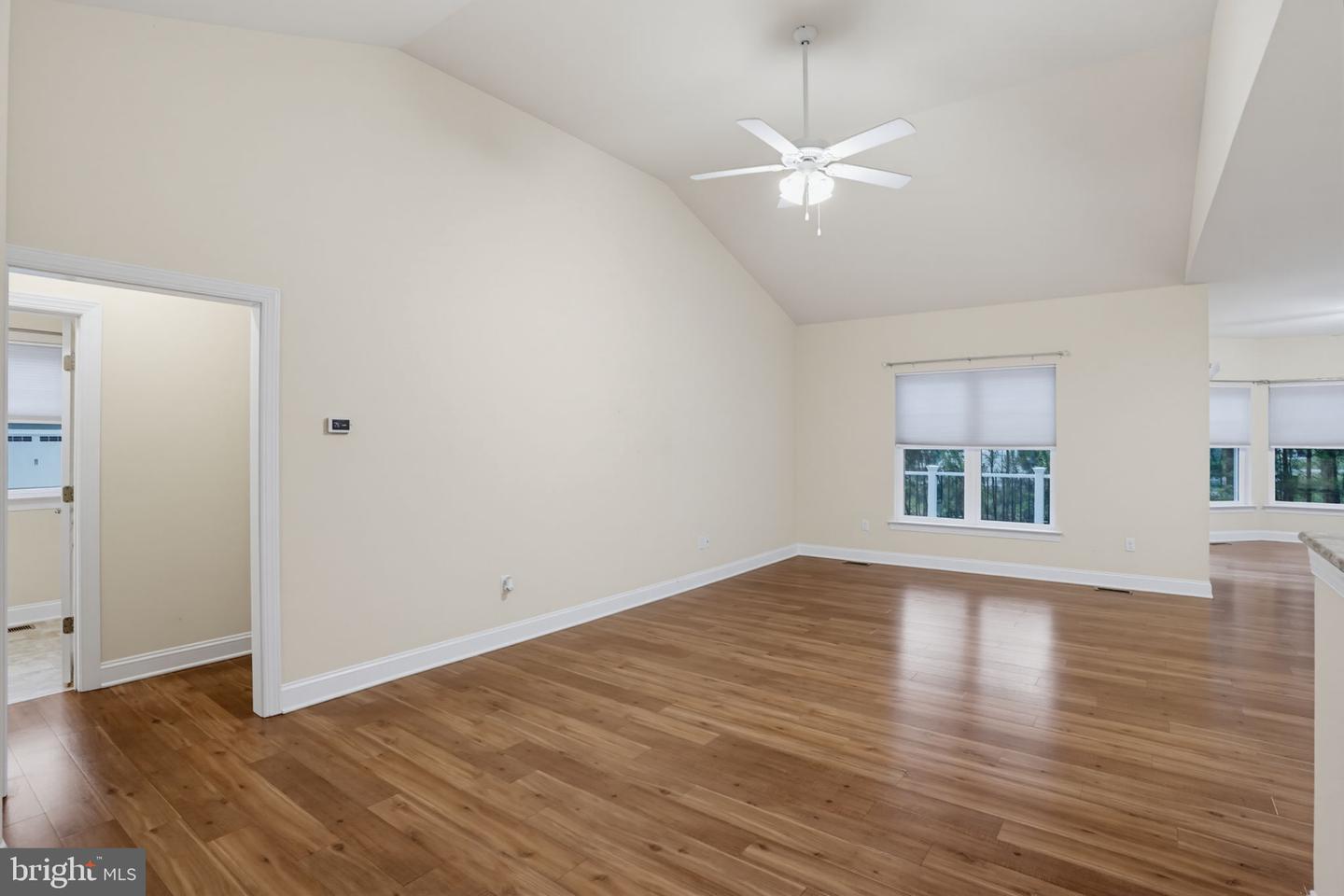 18822 Melville Way Property Photo 4