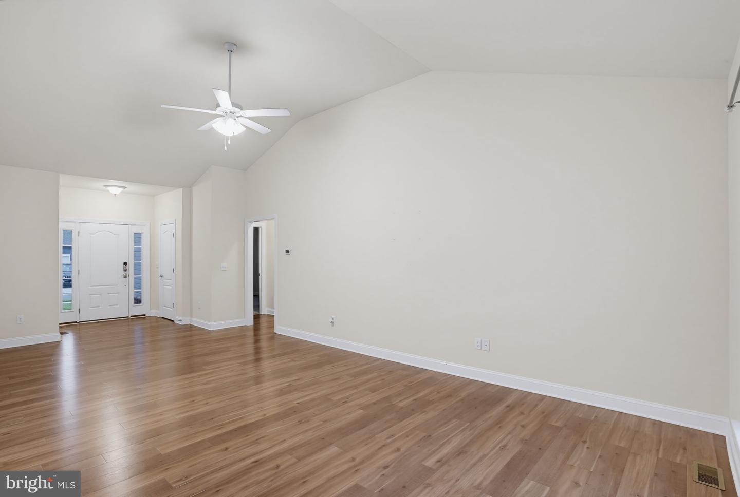 18822 Melville Way Property Photo 7